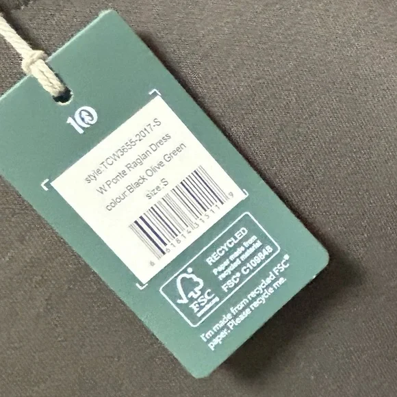 Tentree - Point Raglan Dress - Picture 5 of 8